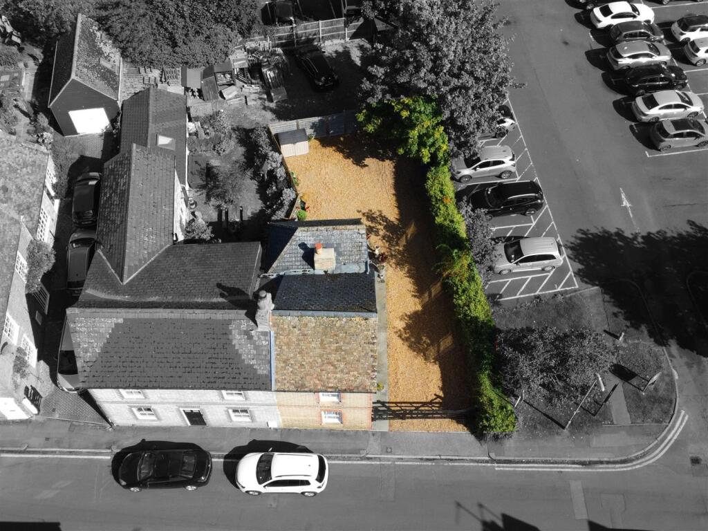 14A West Street, St. Ives - Front Aerial Highlight
