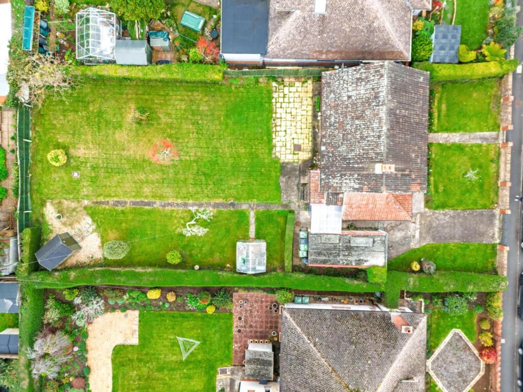 7 Millier Road, Cleeve, BS49 4NL 56.jpeg