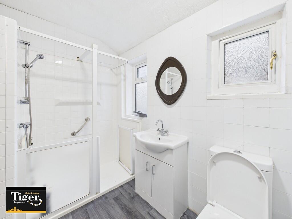 CAM03440G0-PR0493...