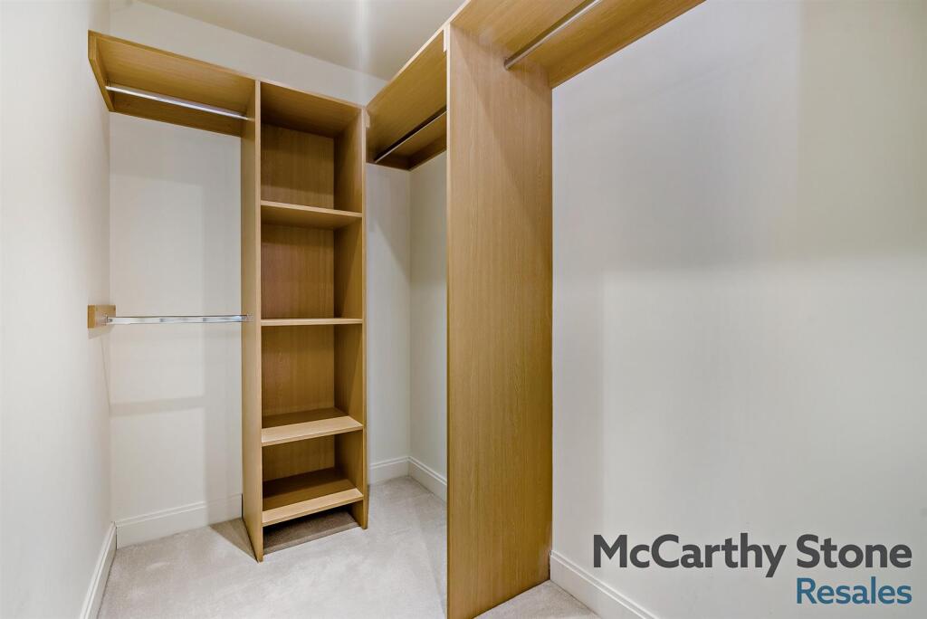 8669184-interior10-800.jpg