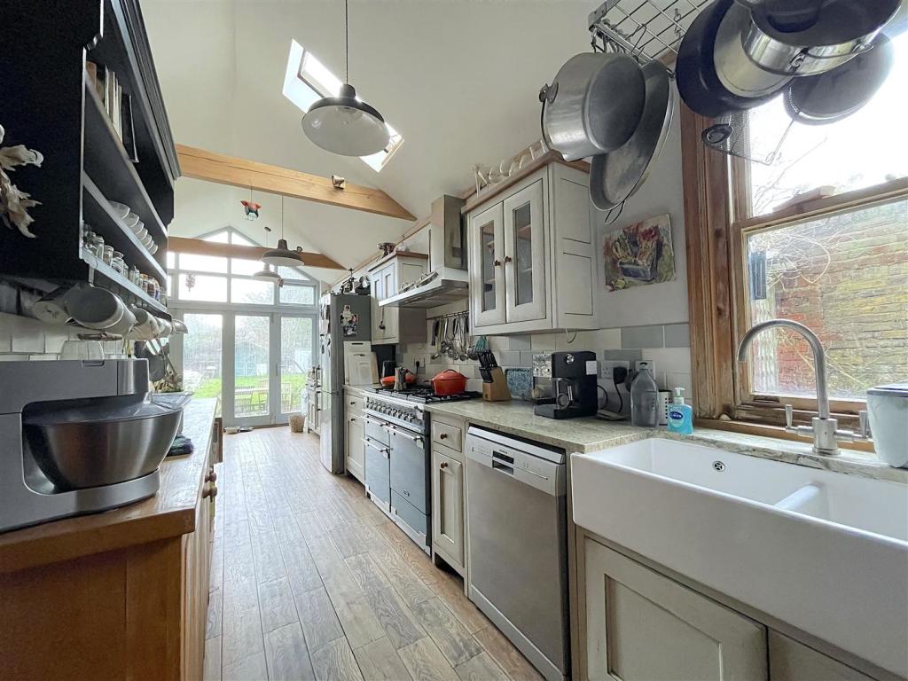 Kitchen:Dining Room (1).jpeg