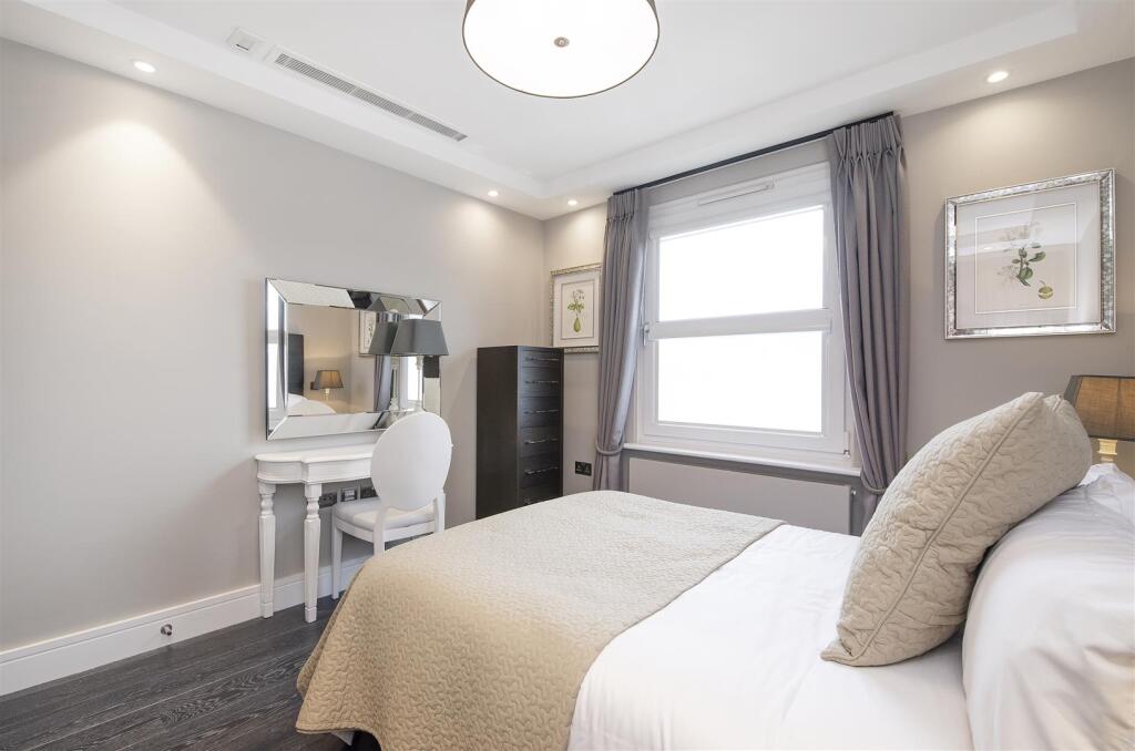 Bedroom 4 -(3) 4CC.jpg