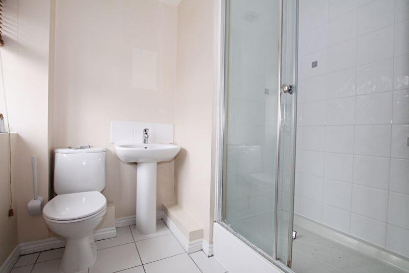 En-Suite (Bed One)