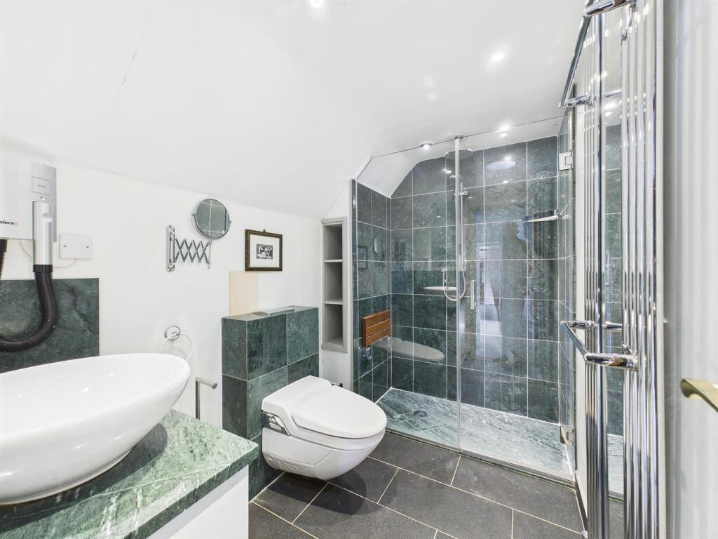 18 - Detached House for Auction, Blagdon.jpg