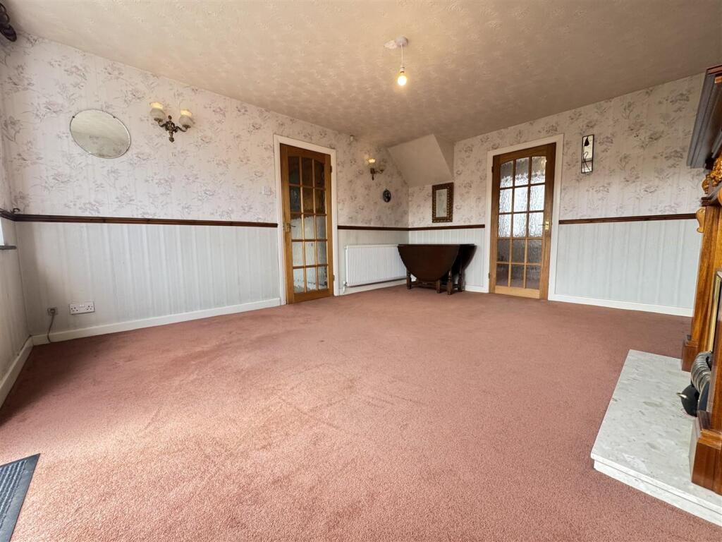 IMG_9302 (Large).JPG