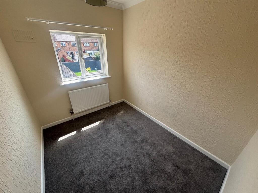 Bedroom 3.jpg