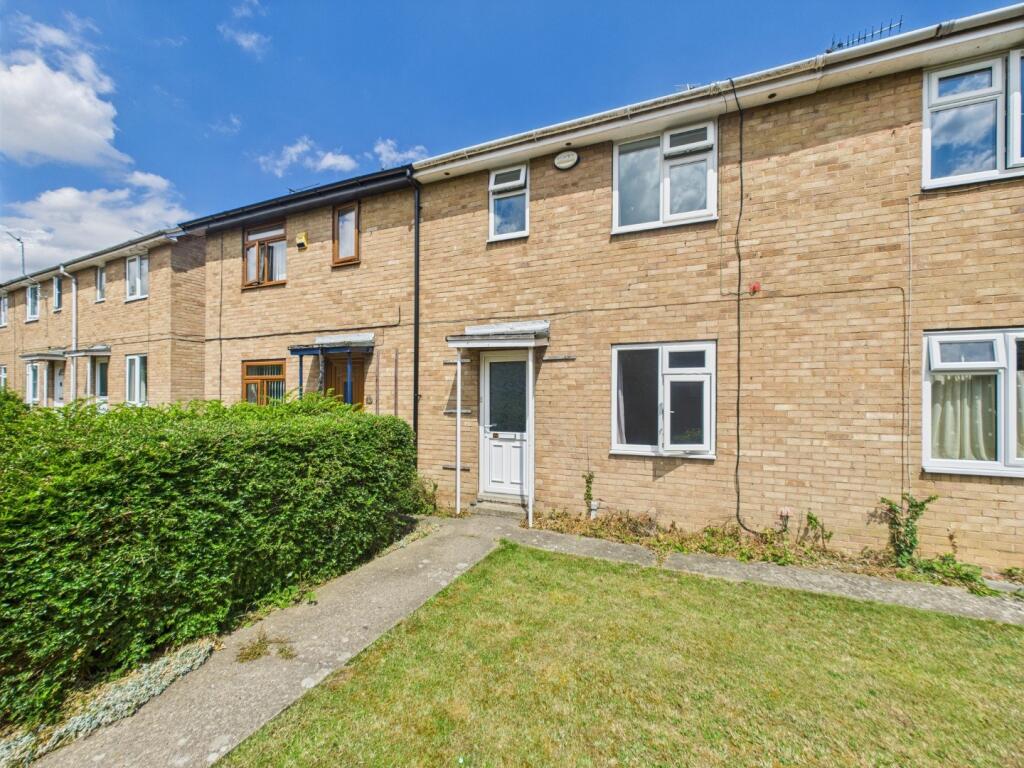 2 Bedroom Mid Terrace House - For Sale