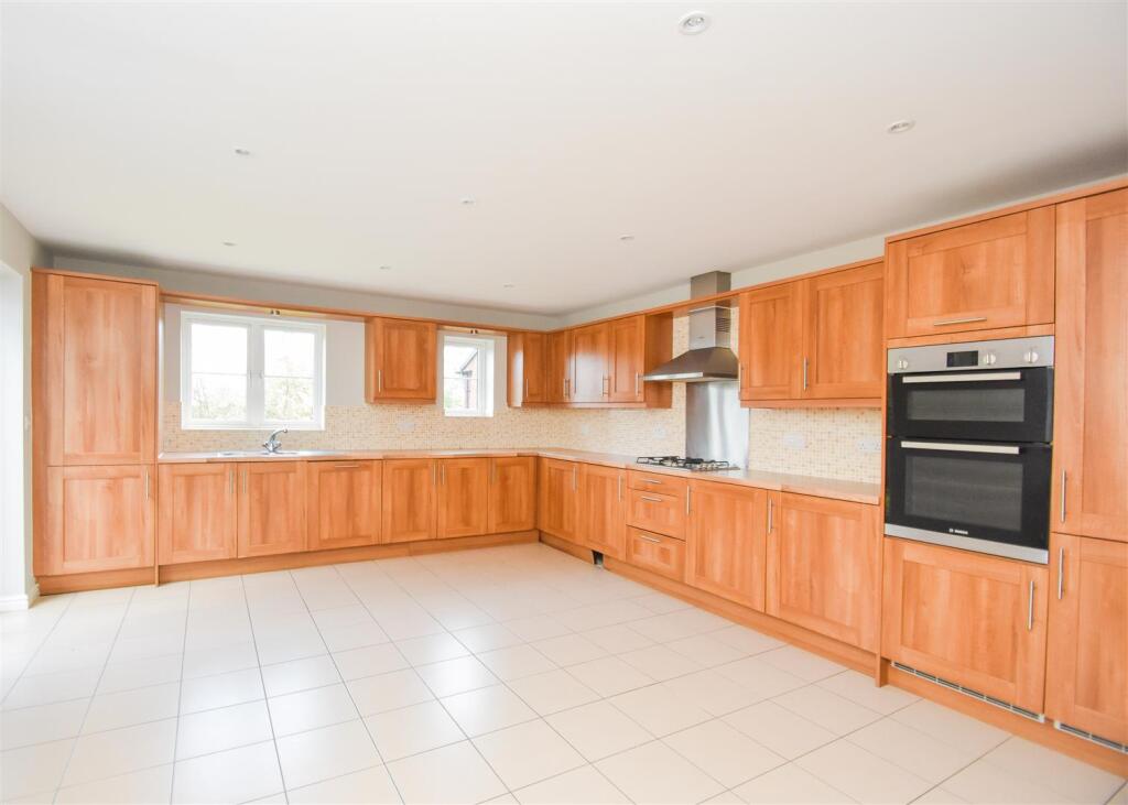 51 Deaconsfield - Kitchen Area.jpg