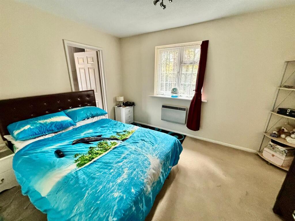 WhatsApp Image 2025-11-05 at 20.34.22_85b8352c.jpg