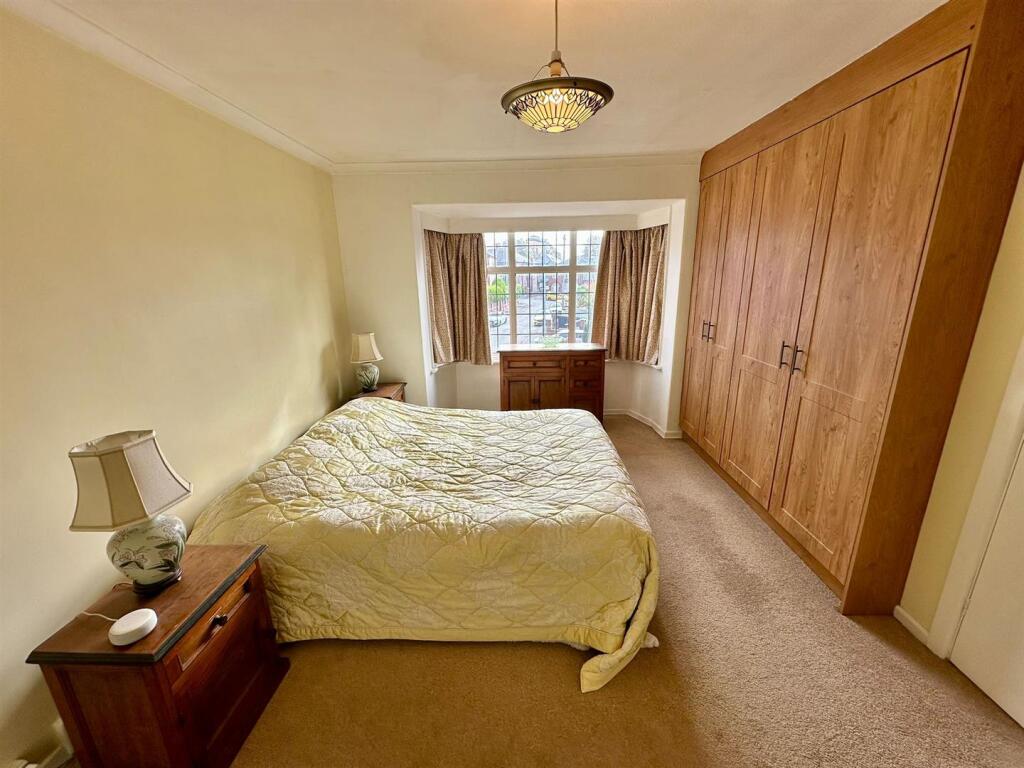 WhatsApp Image 2025-10-06 at 12.02.32_f7543d85.jpg