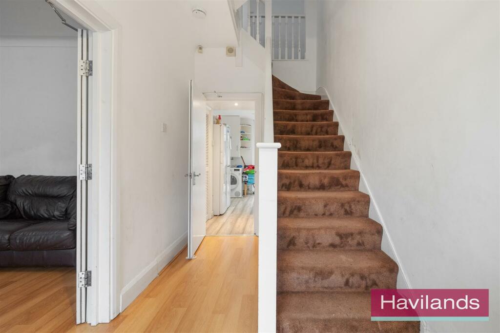 Landra Gardens-1.jpg