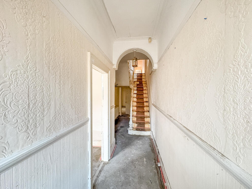 06-12-2025  14-24-40 IMG 8392 9843.mKMGQ T202512091110.jpg