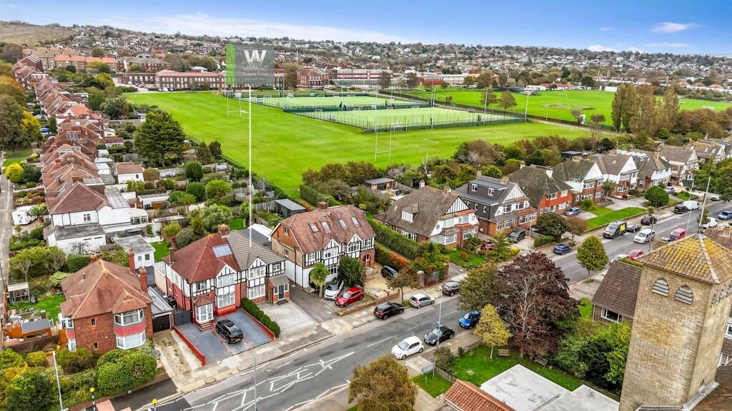 Nevill Avenue 139 FRONT AERIAL HIGH 3.jpeg