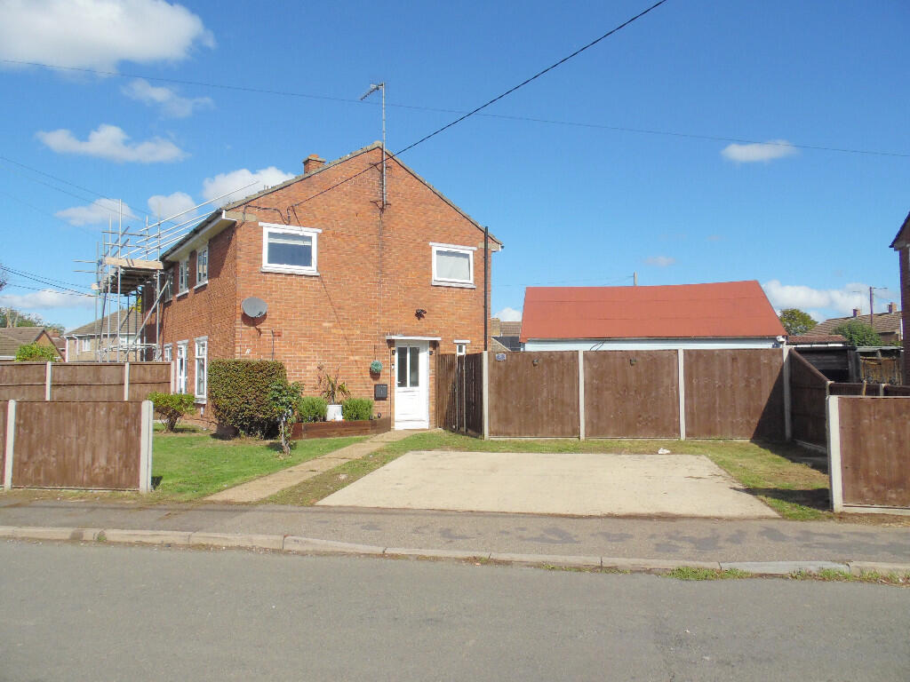FRONT &amp; DRIVEWAY