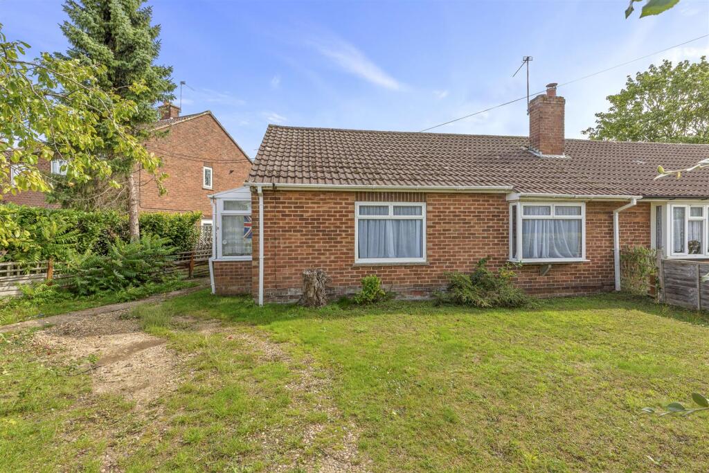 2 Ridings Cottages, Earl Howe Rd, HP15 6QQ-13.jpg