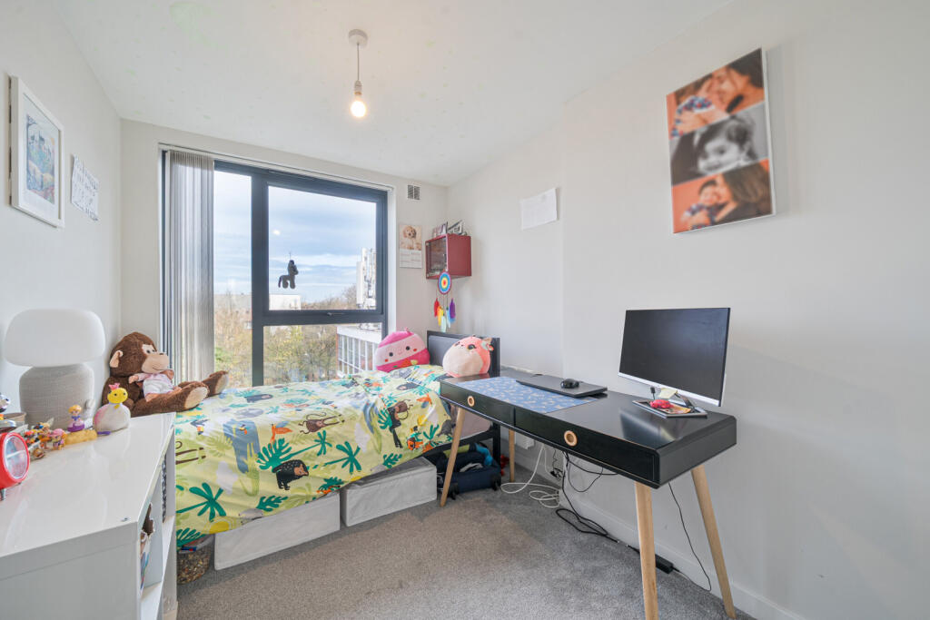 1376166-22-69145e...