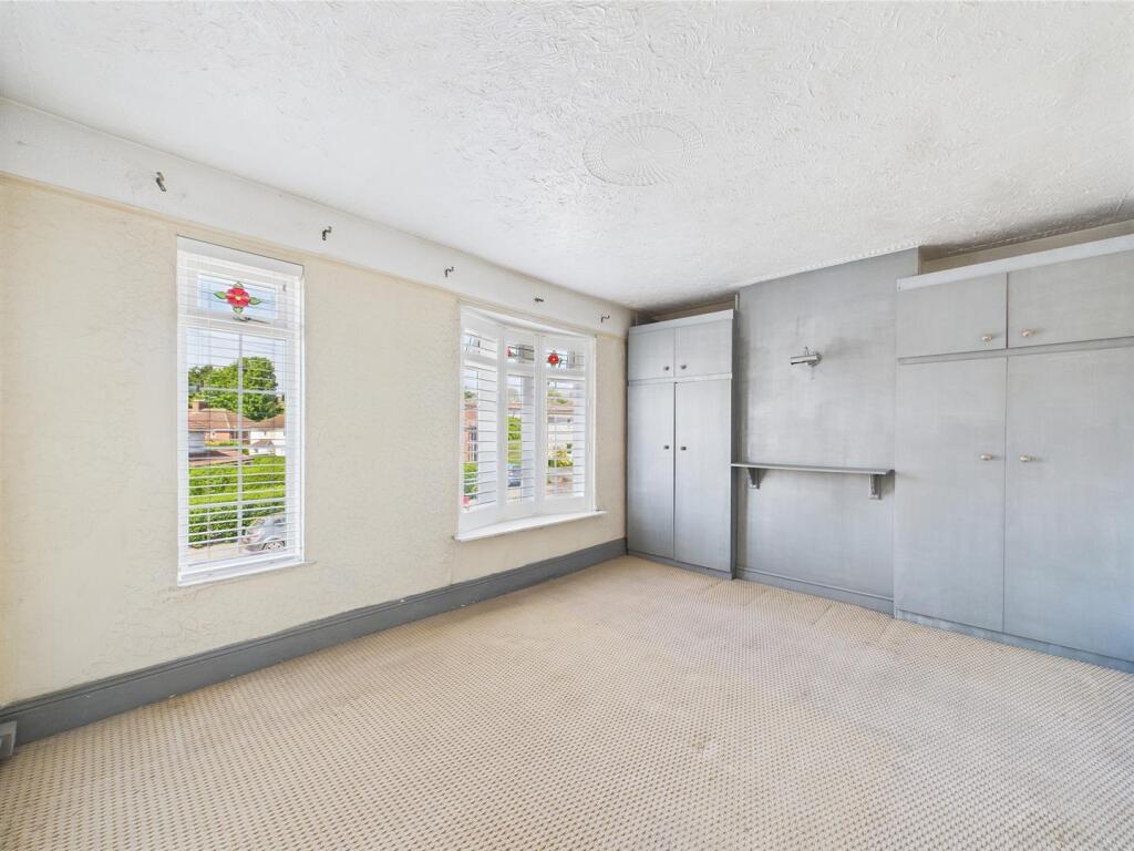 6 - Semi-detached house for Auction, Bishopsworth.