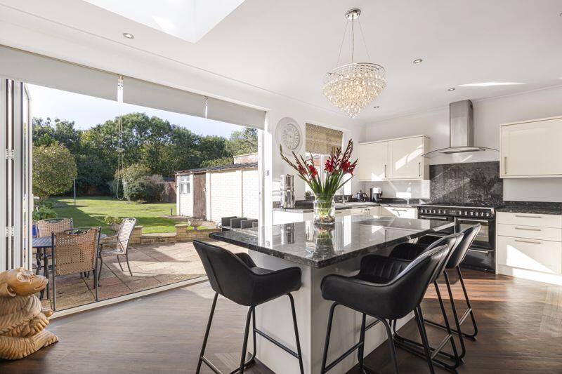 Open Plan Kitchen/Dining Area