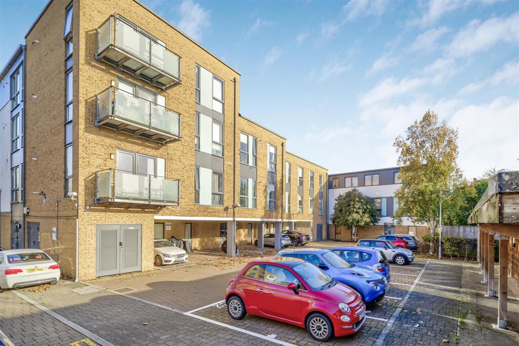 Flat_23__Owens_Court__Lower_Richmond_Road_Richmond