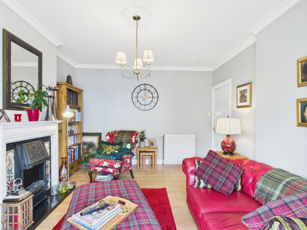 CAM05526G0-PR0011...