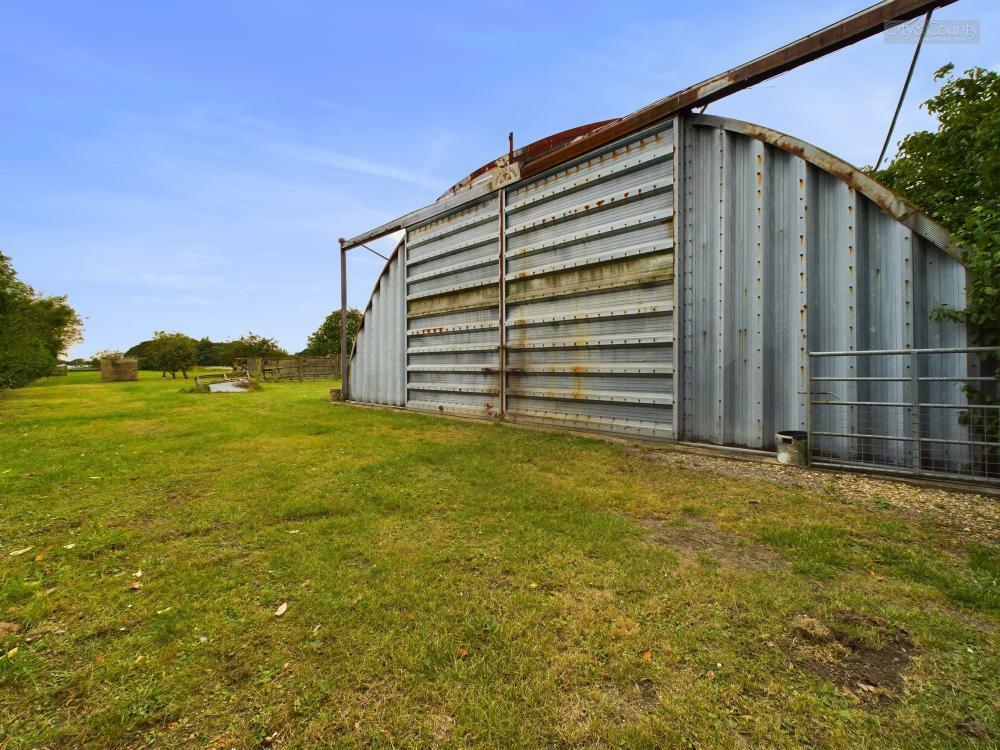Hanger Style Barn