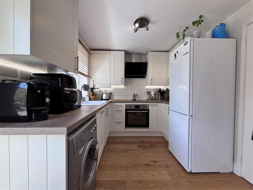 Earles Meadow kitchen .jpeg