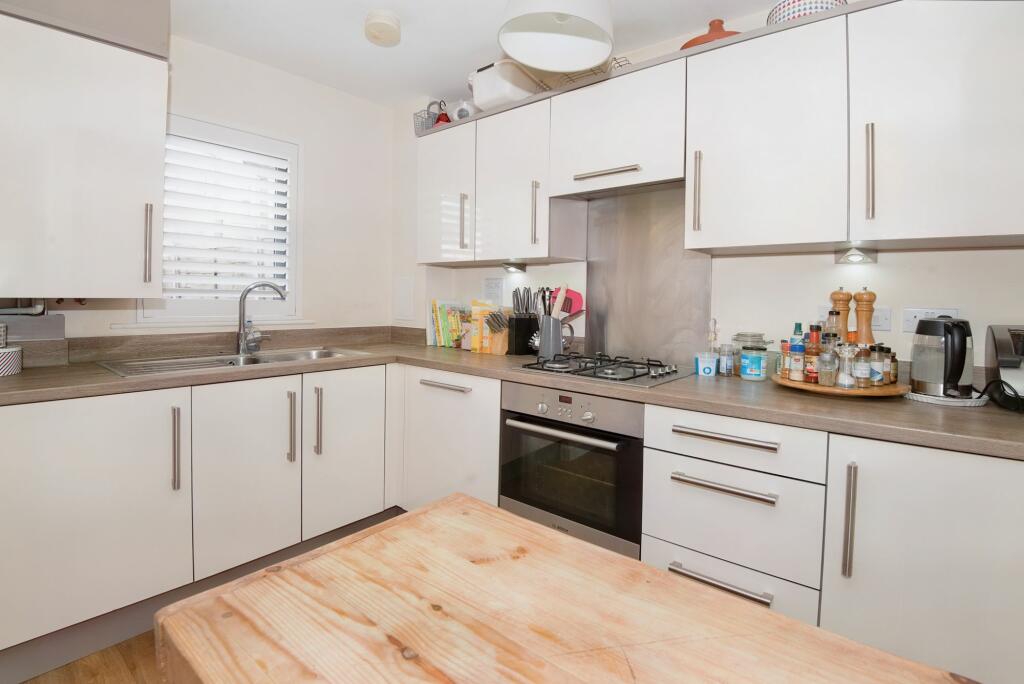 Openplan kitchen living room