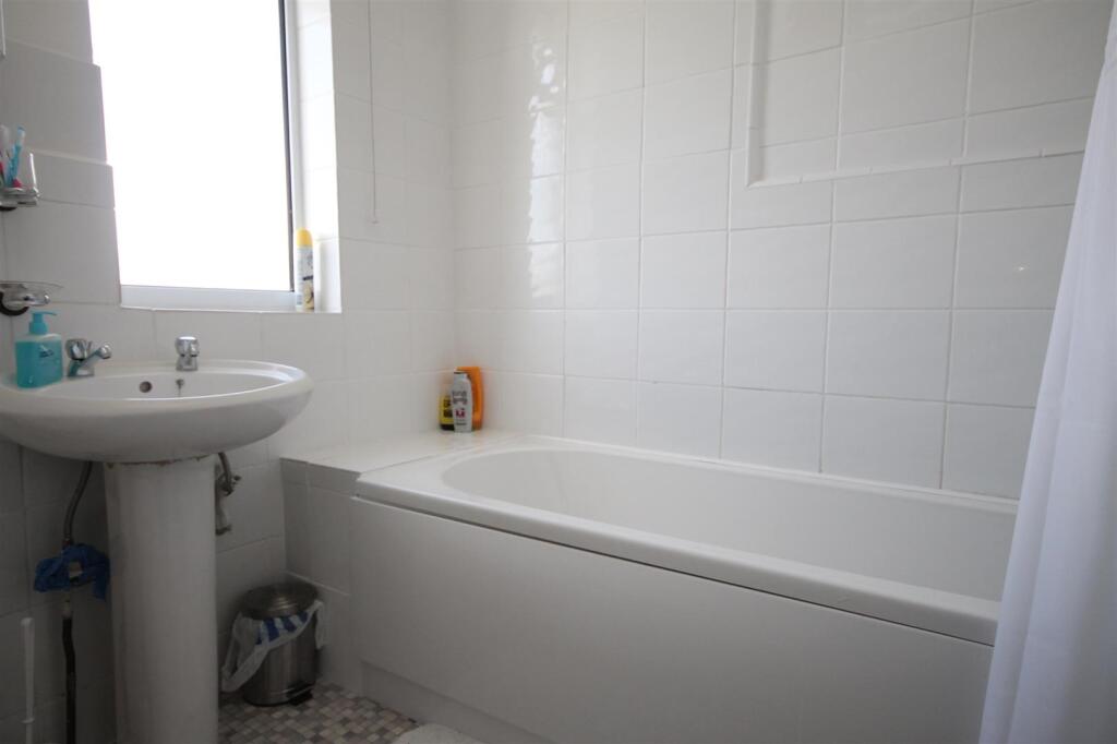 330 Ashley Down Road 030.JPG