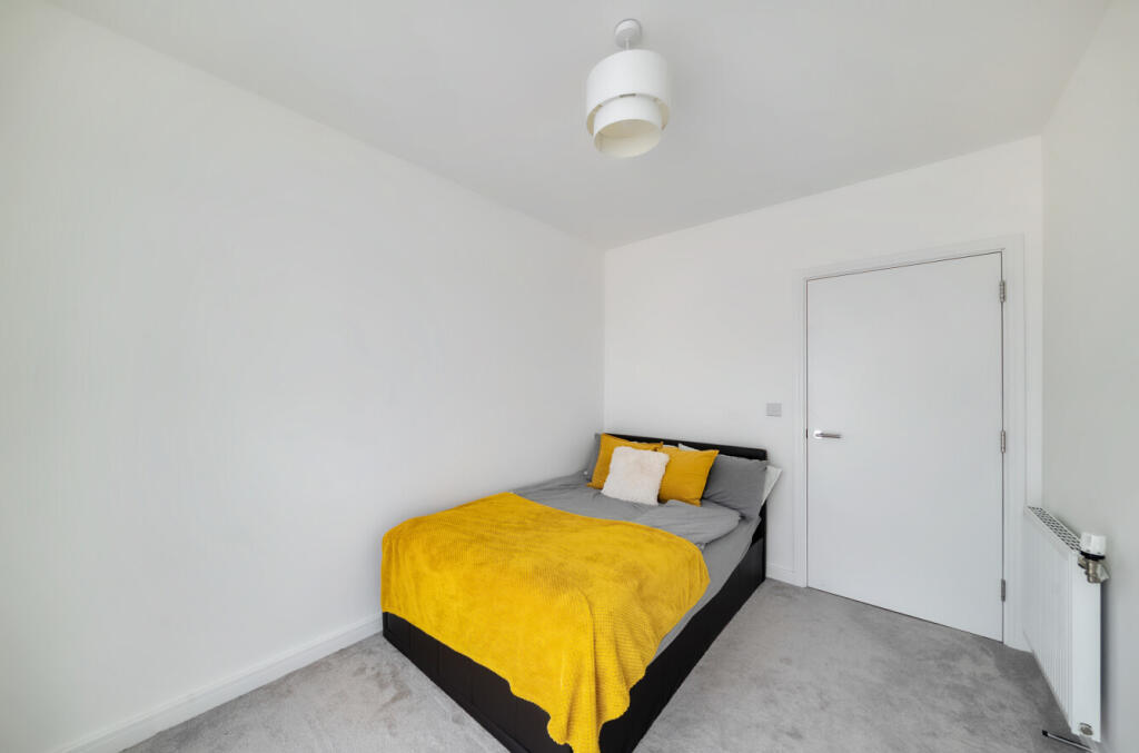 1319308-5-6867b36...