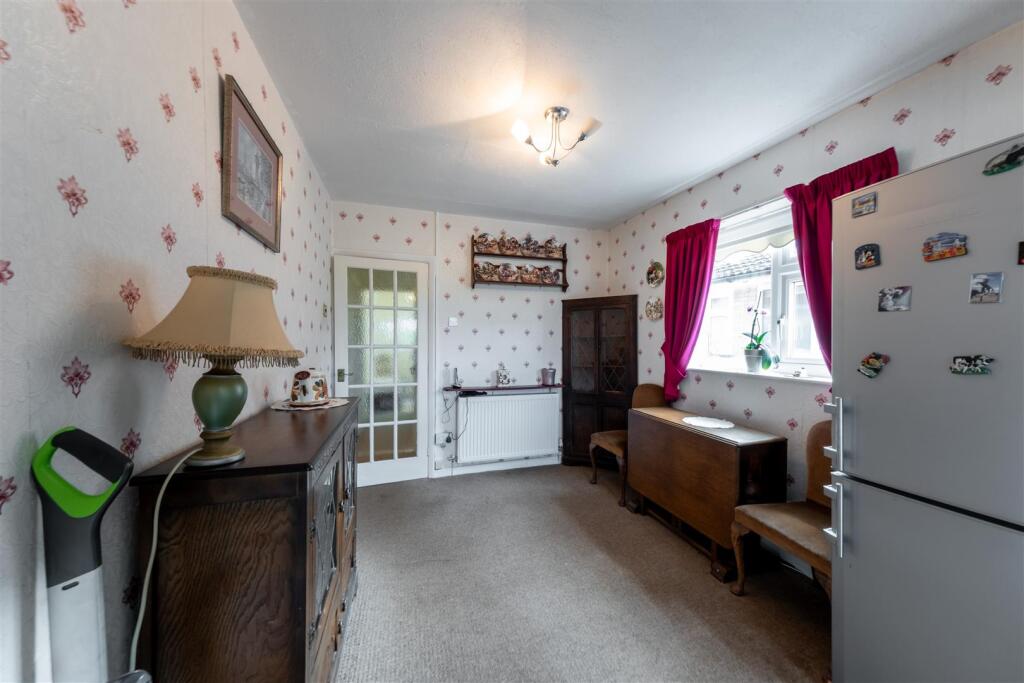 27 Eaton View-008.jpg