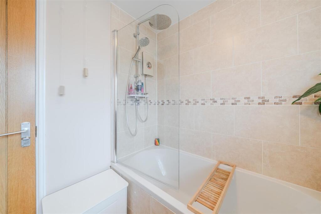 Bathroom-2.jpg