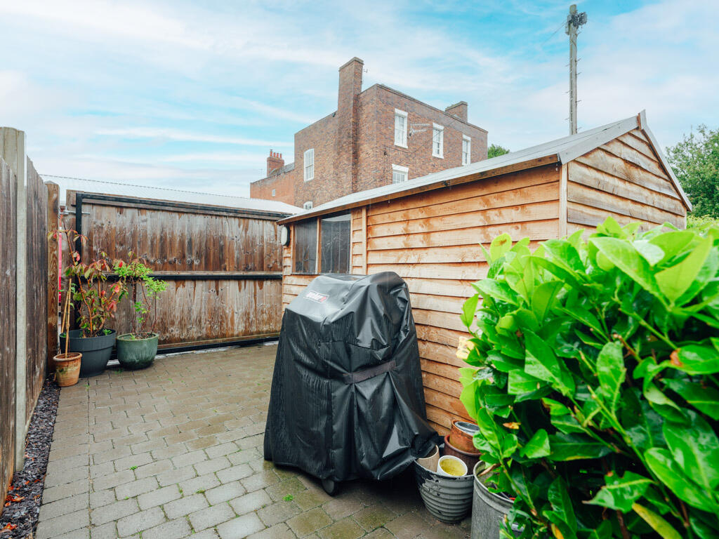Rear Garden &amp; Gates