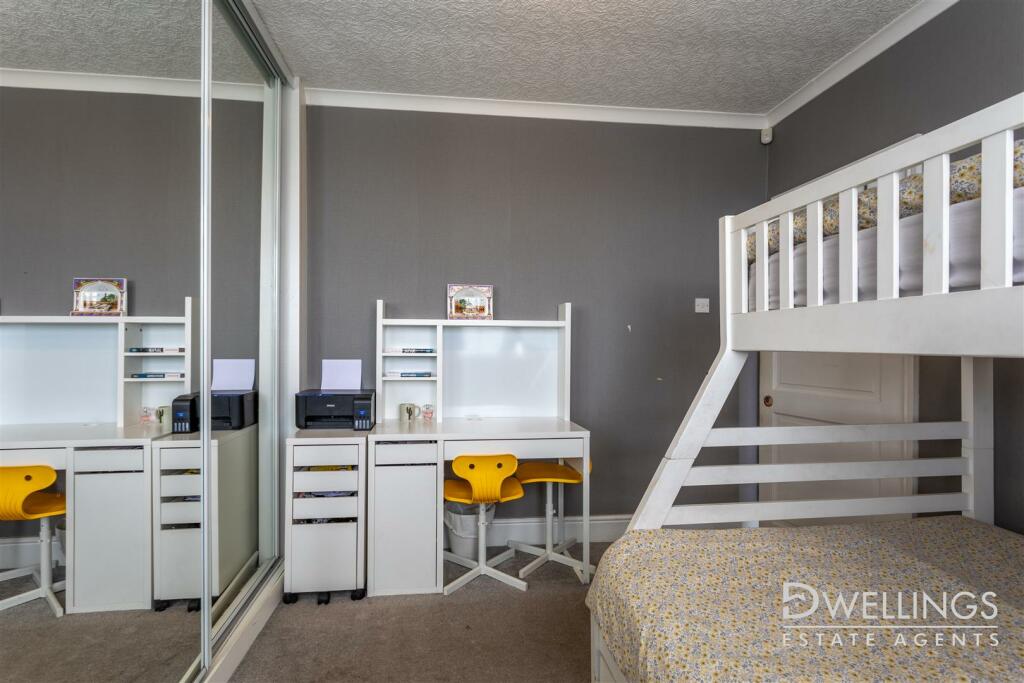 DWELEST- 49 Nevinson Avenue, DE23 1GU - 002.jpg