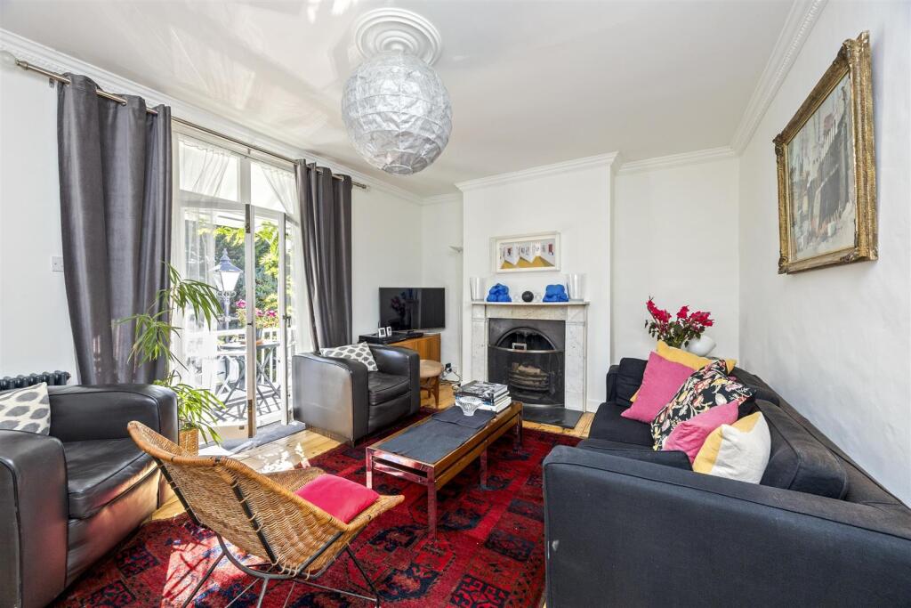 Ambrose Place, 4_4a-013.JPG