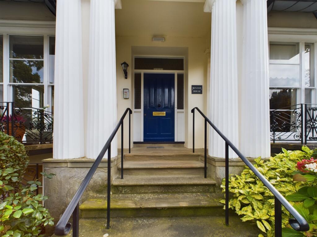 CAM01740G0-PR0288-STILL003