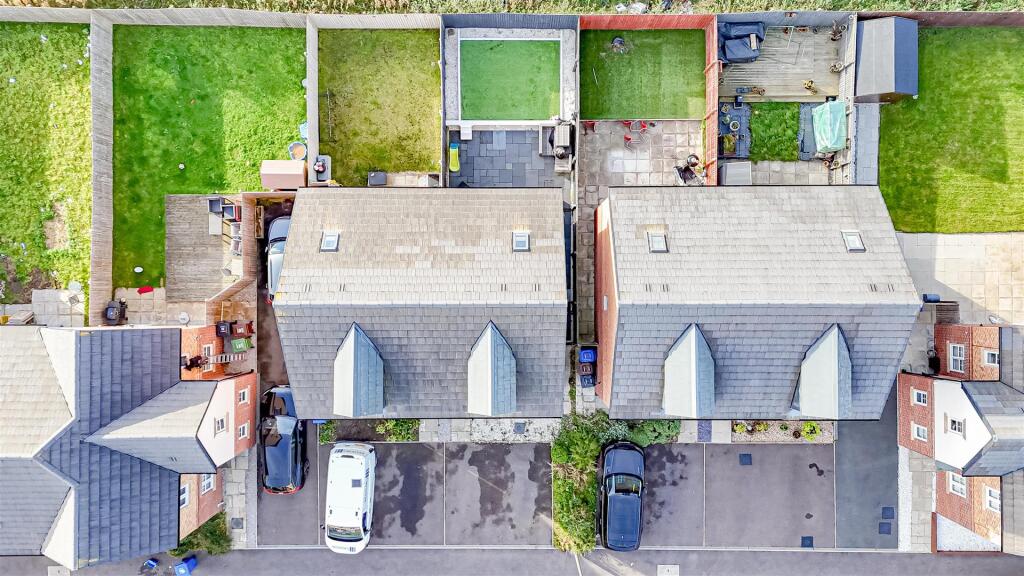 dji_fly_20251029_140850_0984_1761752238890_photo.J