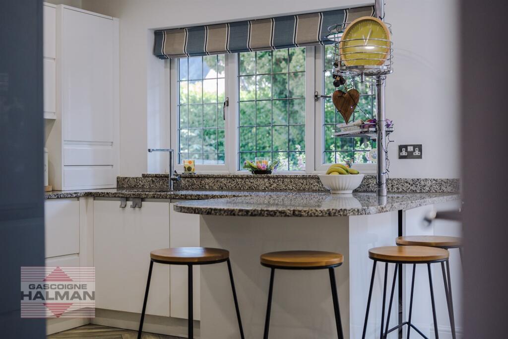 Kitchen Breakfast Ro