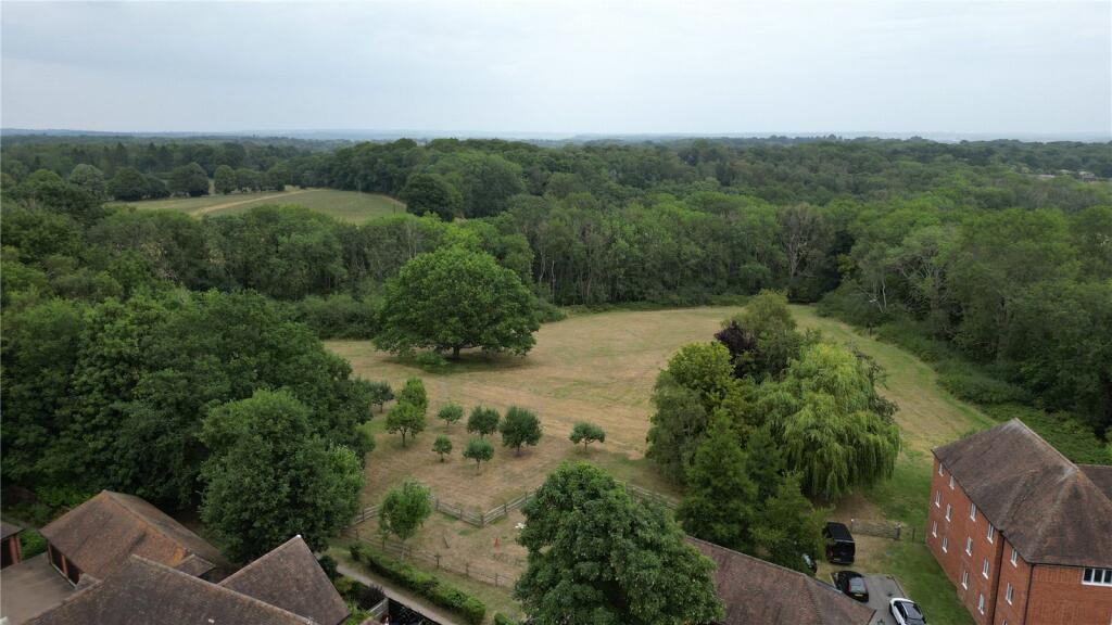 Communal Grounds