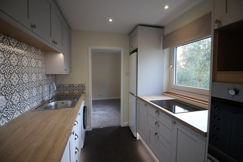 18 Cholesbury kitche