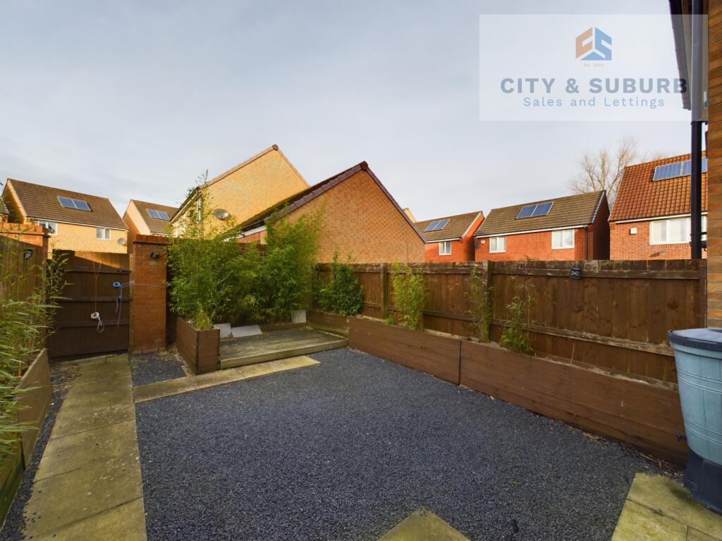 CAM01351G0-PR0058-STILL013