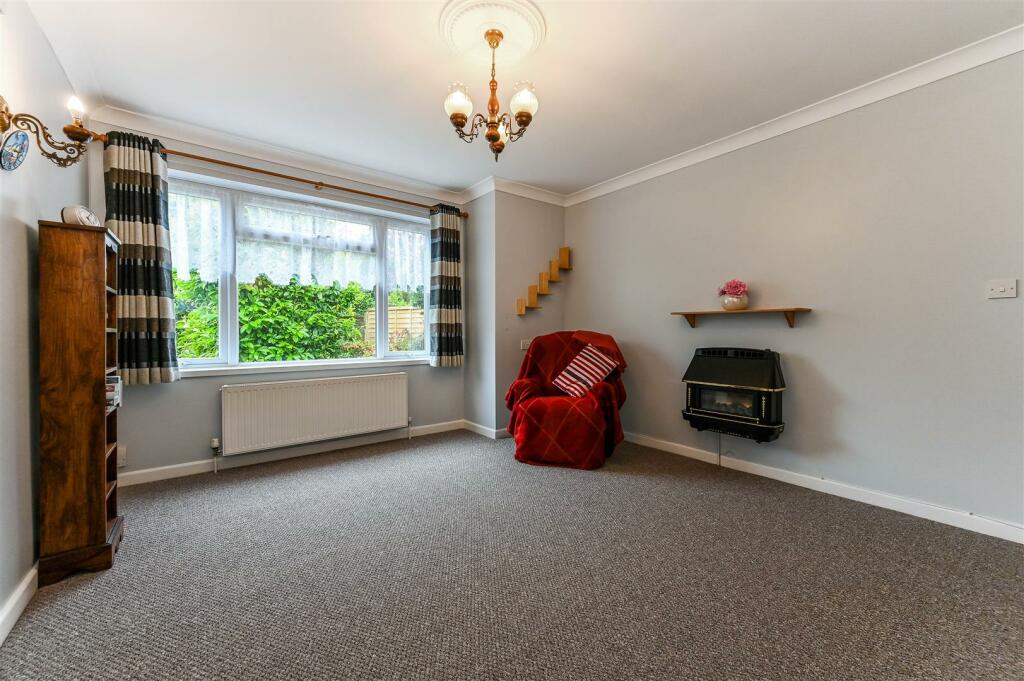 Living Room Annex