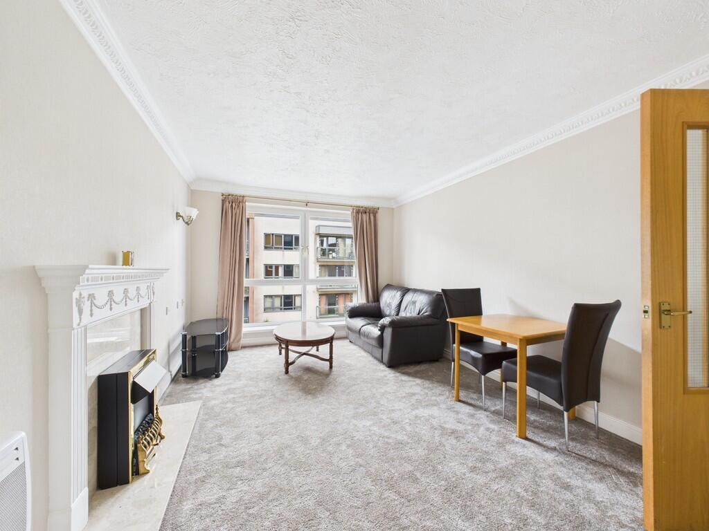 CAM03974G0-PR0162...