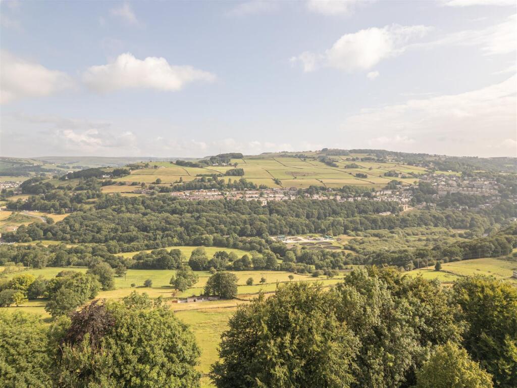 43 - 50 Pollitt Ave HX6 1LE.jpg