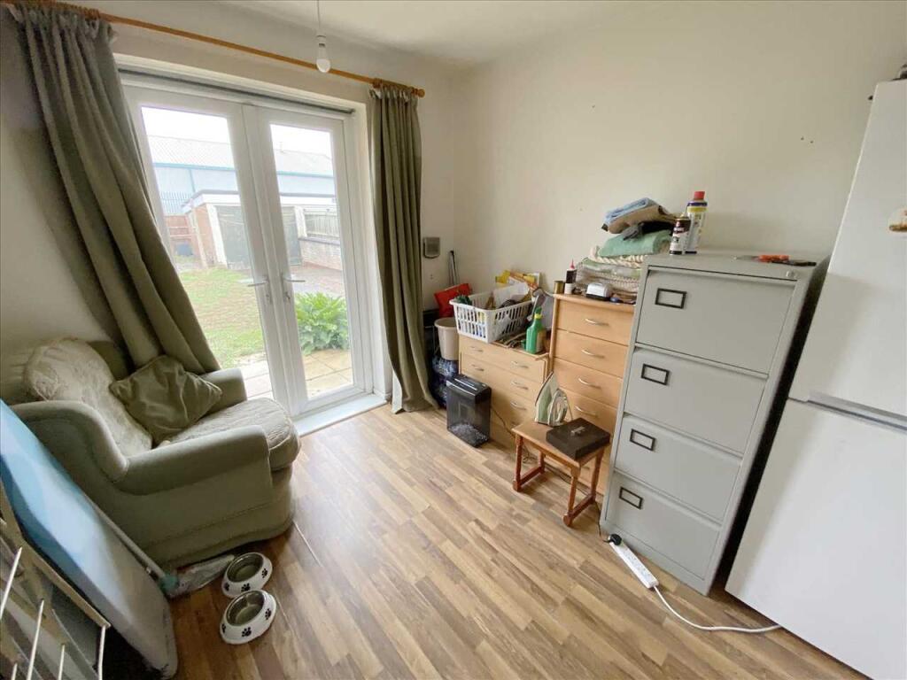 Bedroom 2: