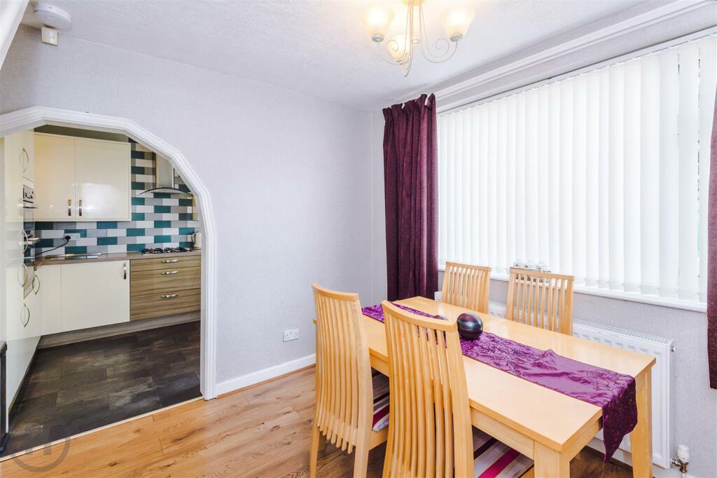 Dining Room (3).jpg