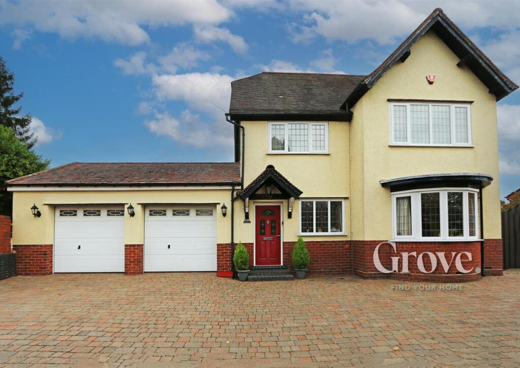 Ross Rowley Regis 2.jpg