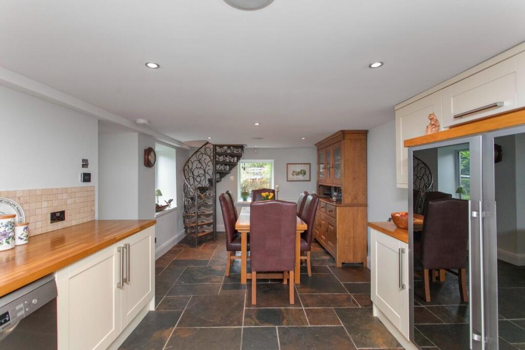 weavers cottage8.jpg