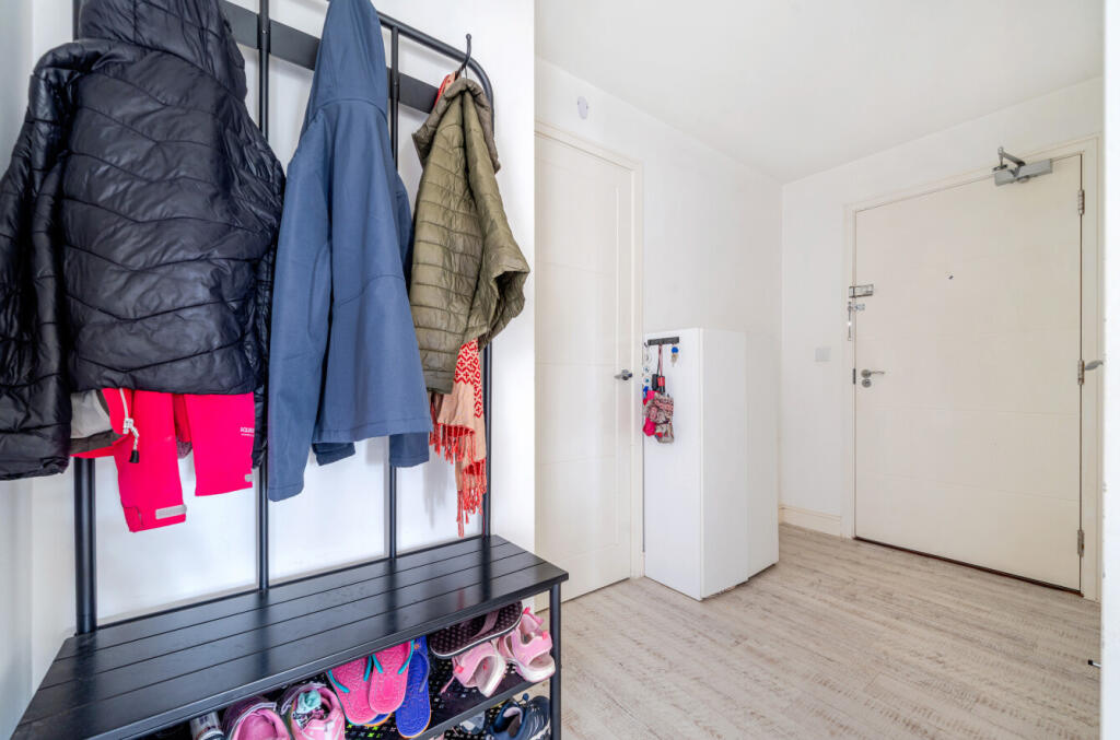 1309834-14-685036...