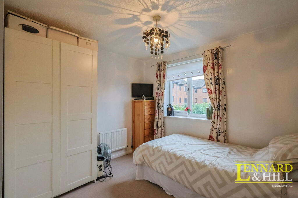 Parsonage Road, Grays, RM20 4AJ