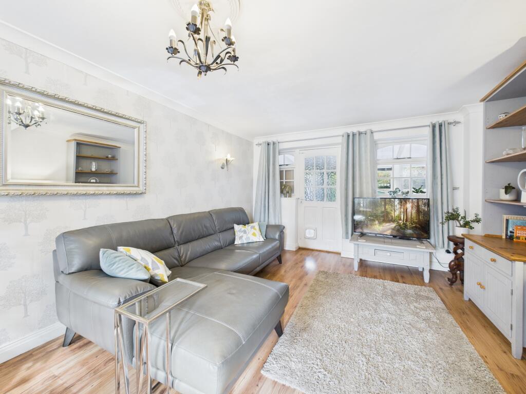 Living/Dining Room